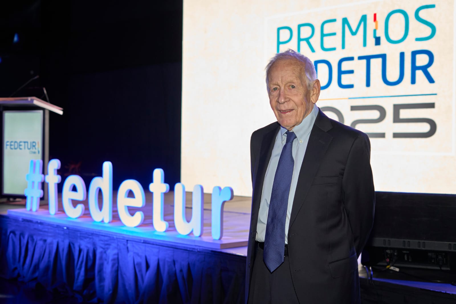 Henry Purcell es reconocido como “Forjador del Turismo Chileno”